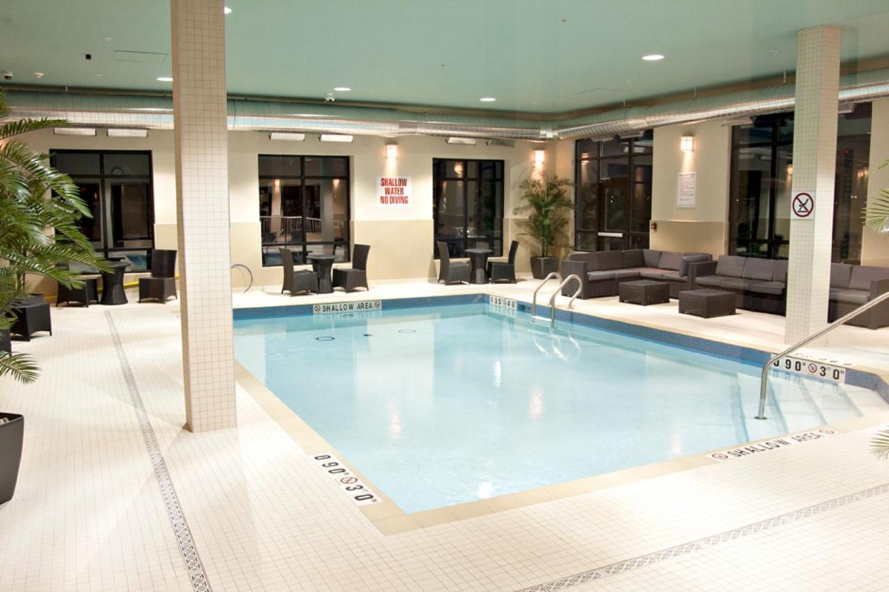Holiday Inn Express Pembroke By Ihg Екстер'єр фото