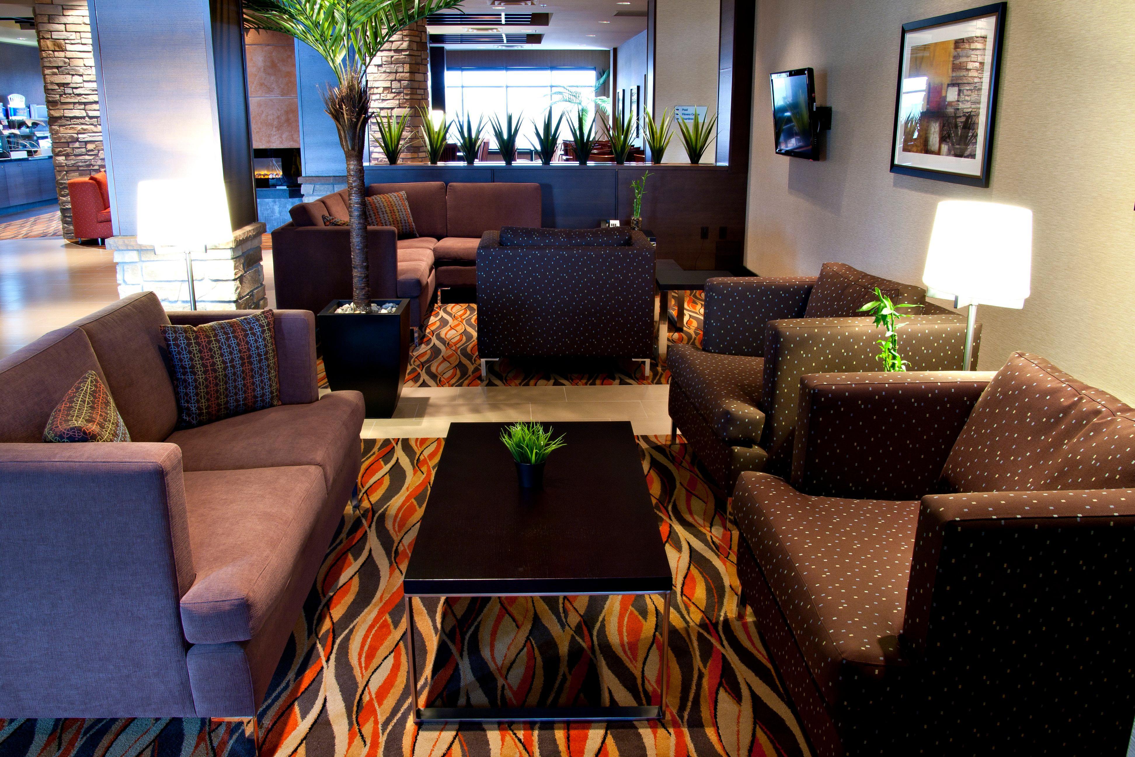 Holiday Inn Express Pembroke By Ihg Екстер'єр фото